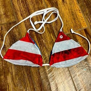 Pelagic Woman’s Reversible Swim top M